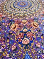 فرش دستباف تمام ابریشم اعلاباف 70رج قواره زرع و نیم طرح گلستان - تصویر 5